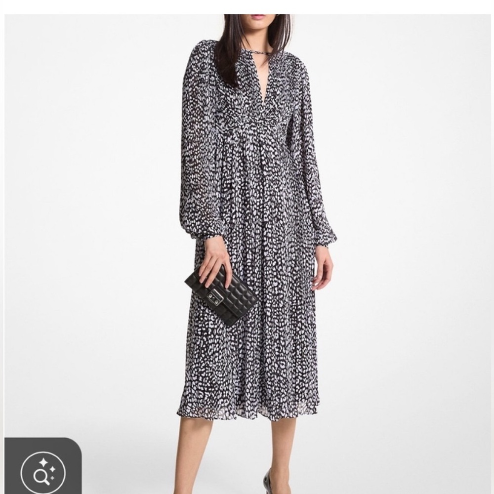 NWOT Michael Kors pleated dress in black and white pattern